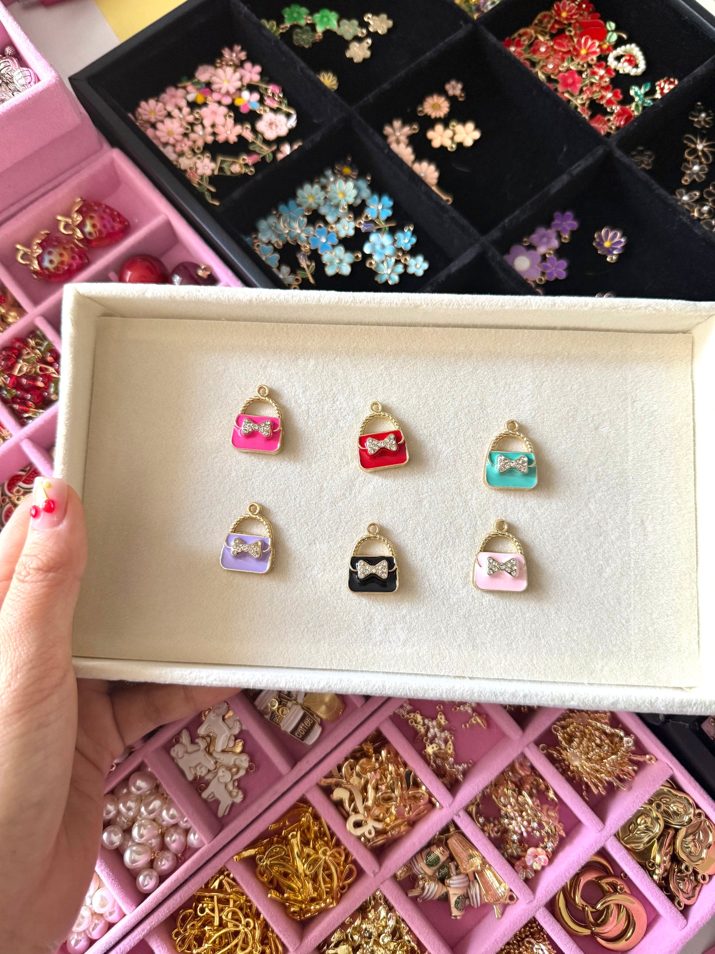 Create your own 🎨🖌️🖼️ Horizontal Purse Charm
