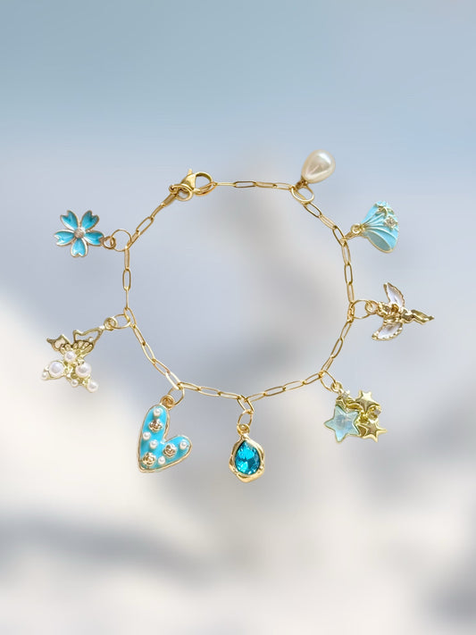 Dreamy blue 🩵☁️